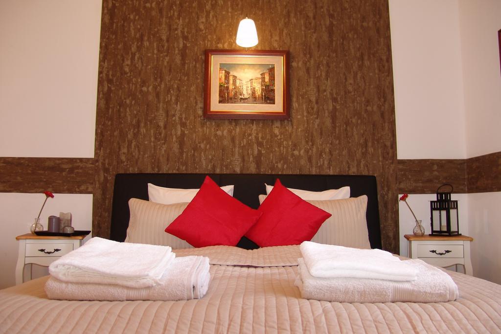 Romantic Centrum Apartman Budapesta Exterior foto
